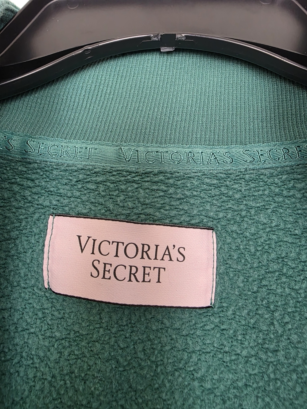 Victoria's Secret Teal Half-Zip Pullover and Jogger Set - Picture 4 of 8